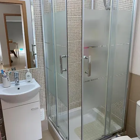 Apartament Amazing 2 Bedroom First Floor Wpcb57 *